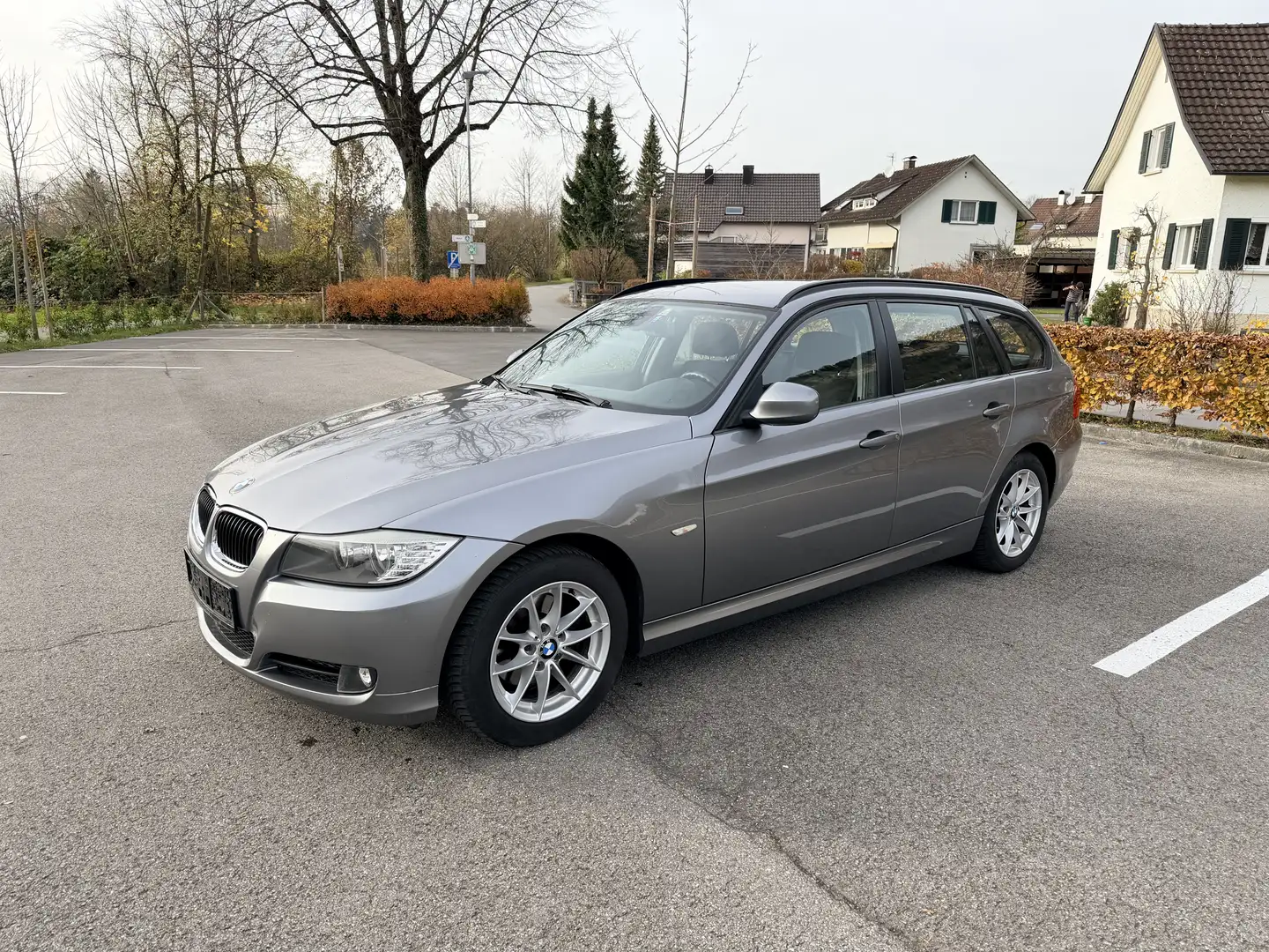 BMW 316 316i Touring - 1
