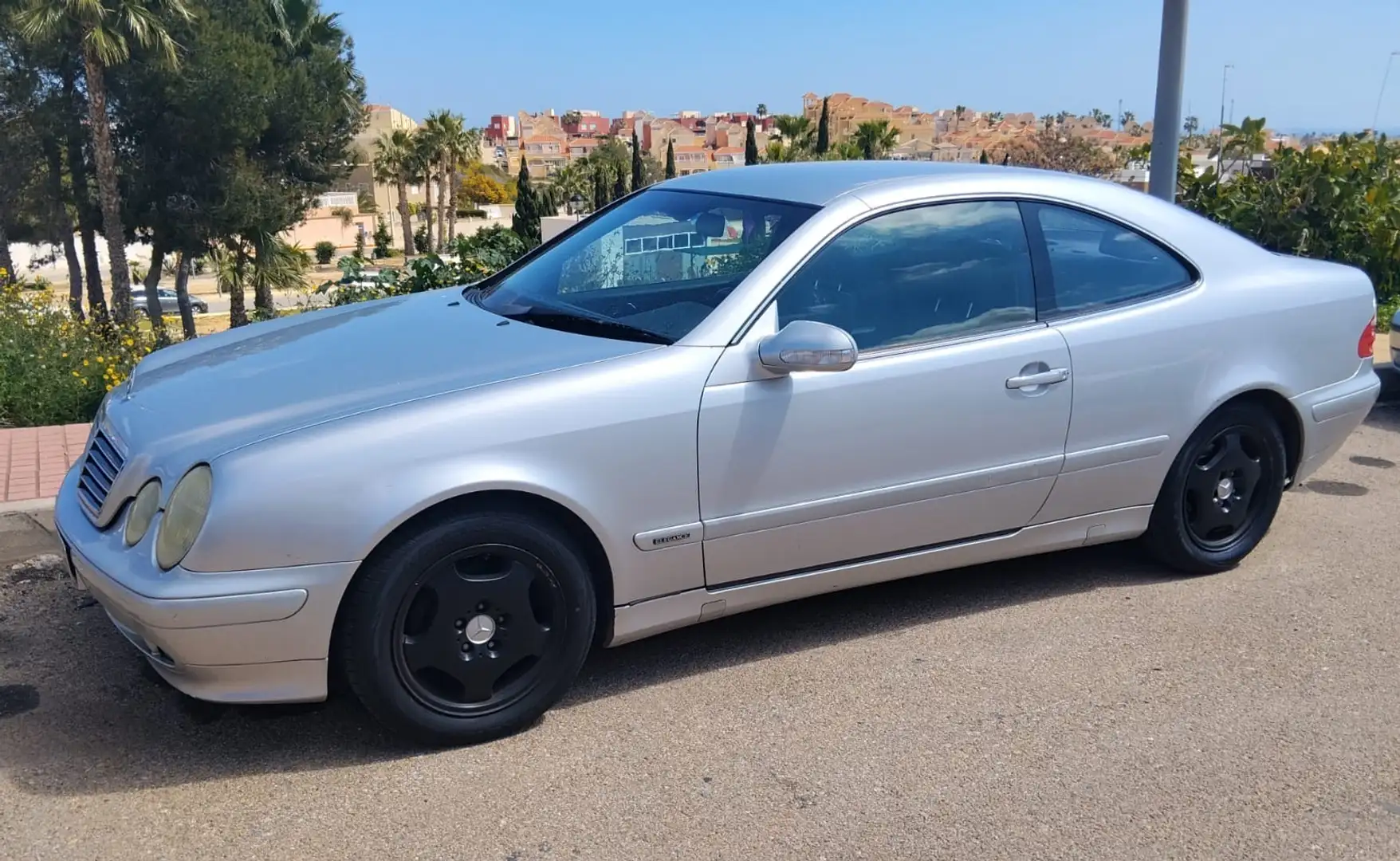 Mercedes-Benz CLK 230 K Elegance - 1