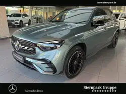 Mercedes-Benz GLC 300 de 4M AMG Pano*AHK*Distr*Digital*Keyl*20 AMG Line Navi/Pano. Dach/Distronic/Keyless Go/KEYLESS GO Start Funktion/Styling