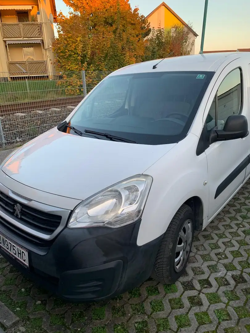 Peugeot Partner Weiß - 1