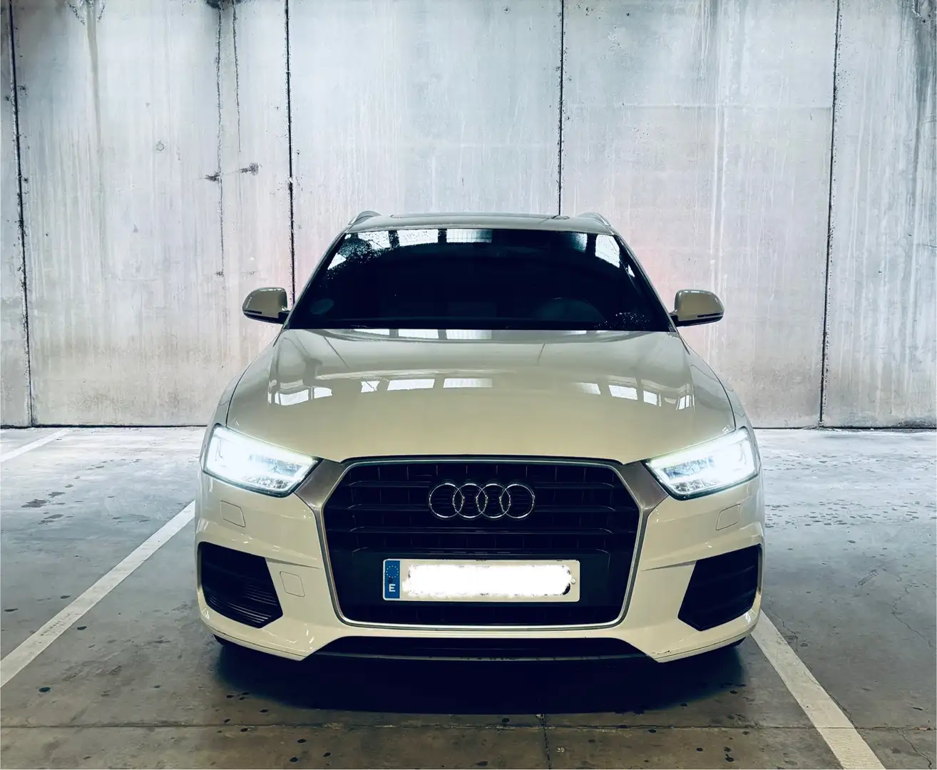 Audi Q3 2.0TDI Sport edition 110kW - 1