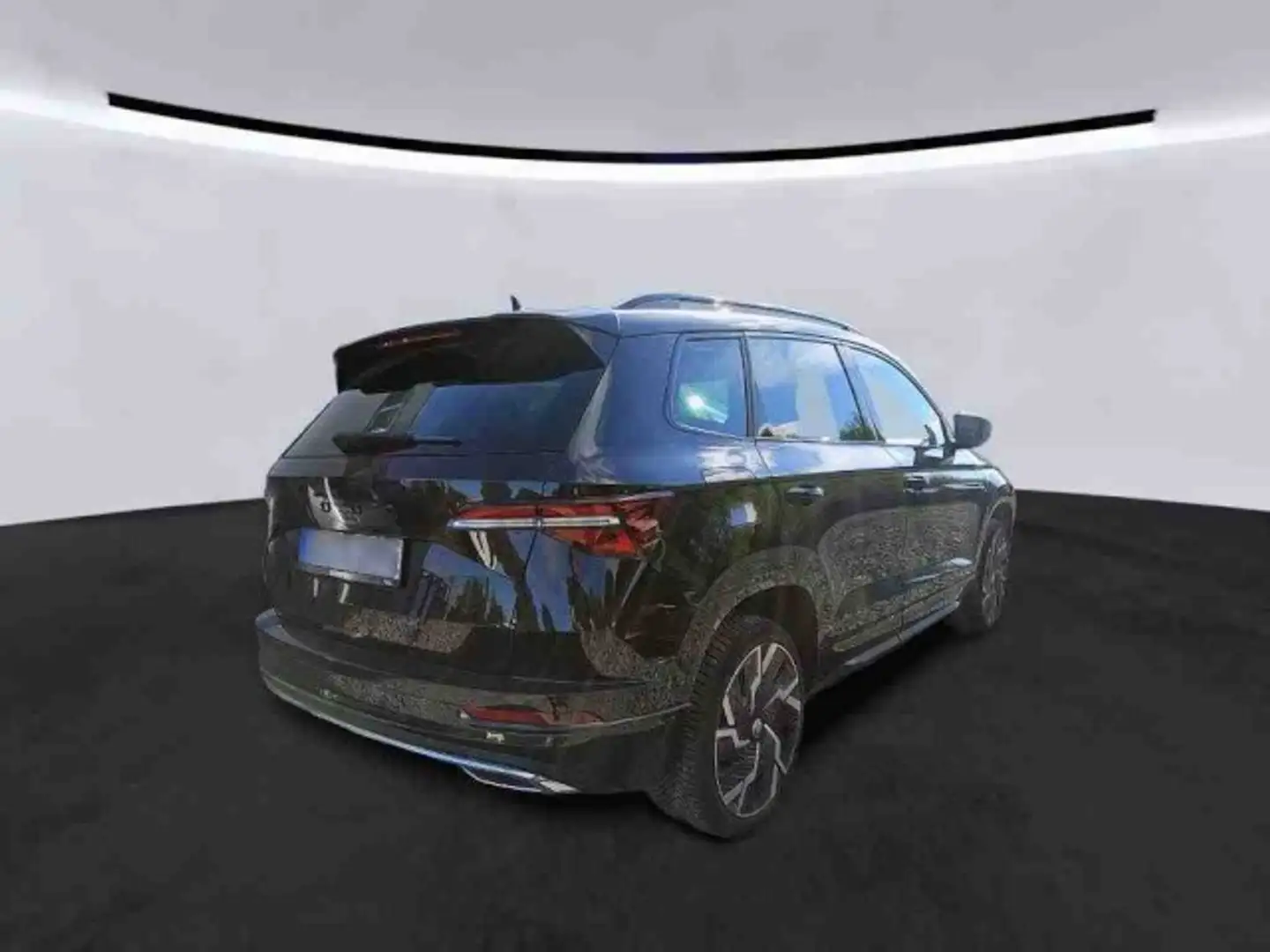 Skoda Karoq Sportline 1.5 TSI DSG ACC+360KAM+NAVI+CARPLAY Schwarz - 2