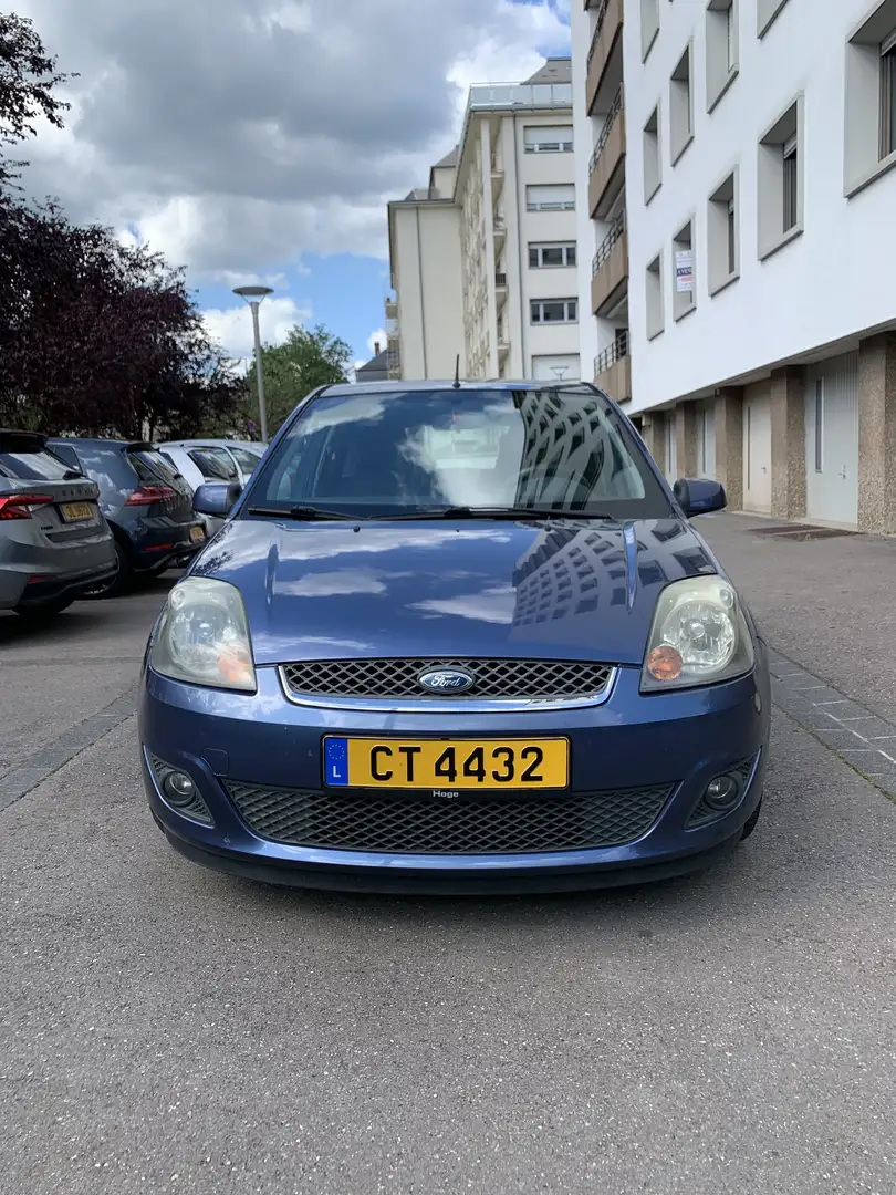 Ford Fiesta 1.6 Aut. Ghia - 1