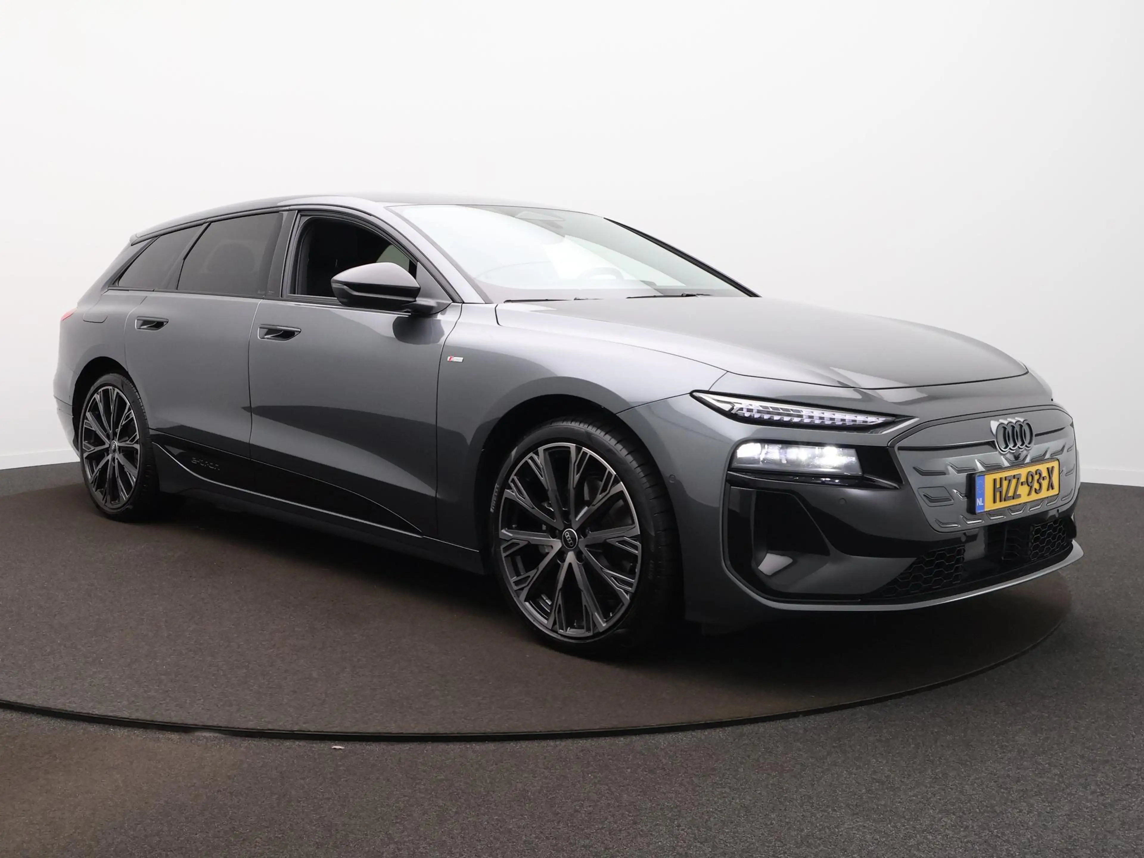 Audi A6 e-tron Avant S edition 83 kWh | S-Line | Adap. Cruise | C — photo 3