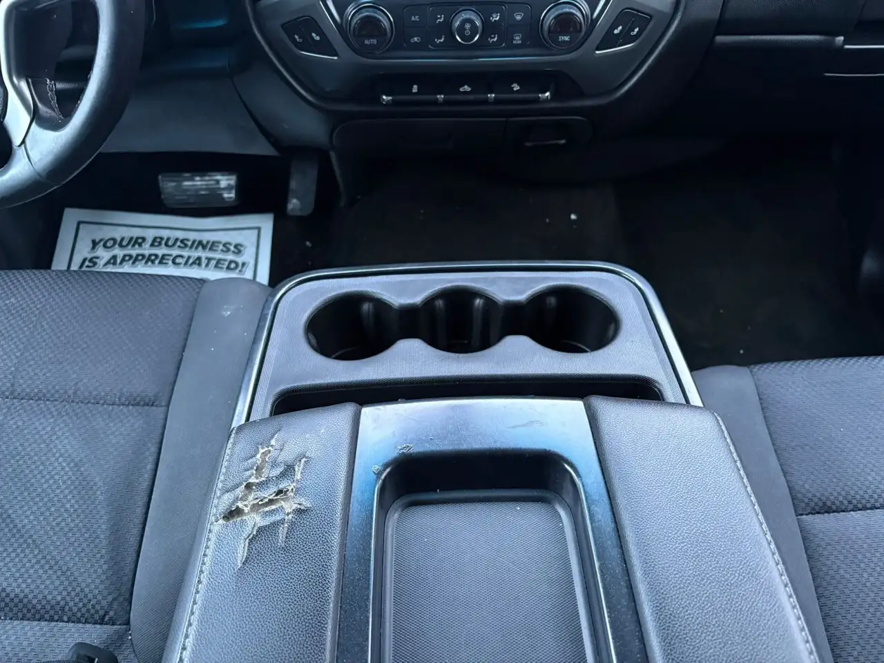 Chevrolet Silverado 1500 снимка Chevrolet Silverado 1500