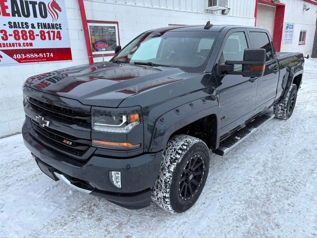 Chevrolet Silverado 1500 снимка Chevrolet Silverado 1500