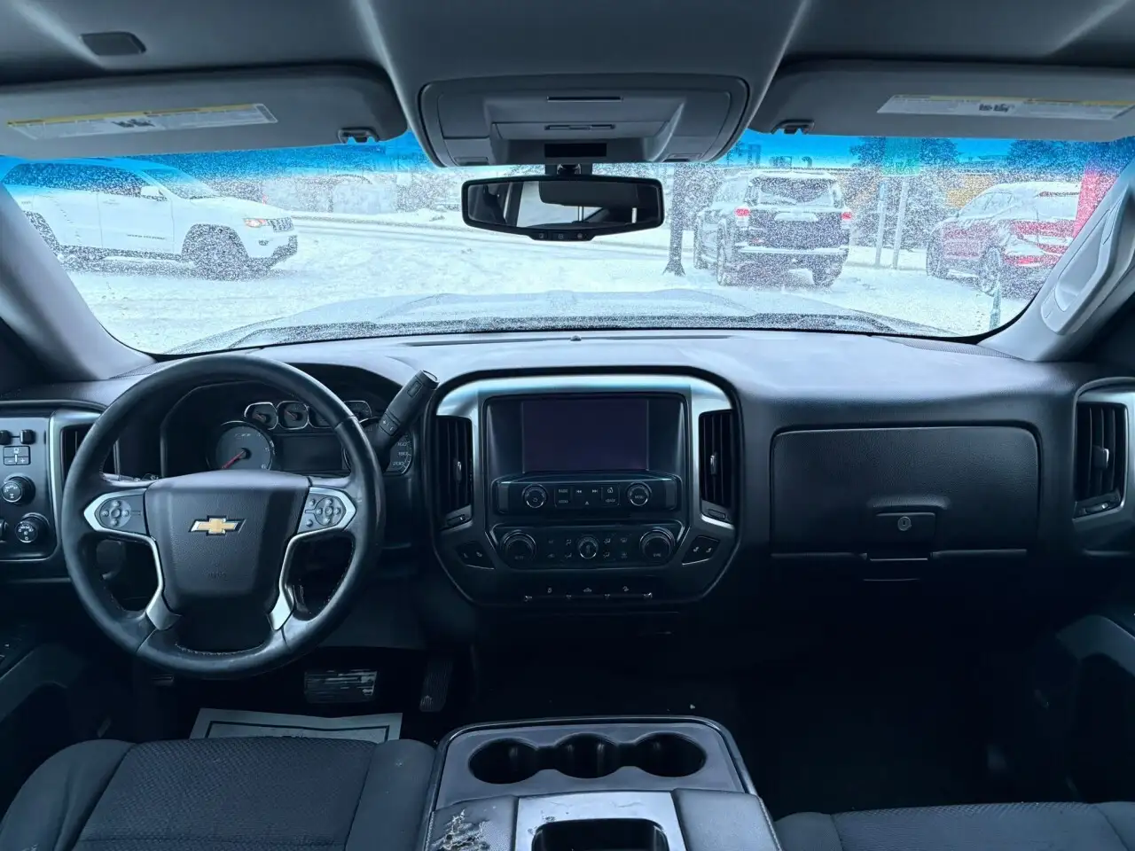 Chevrolet Silverado 1500 снимка Chevrolet Silverado 1500