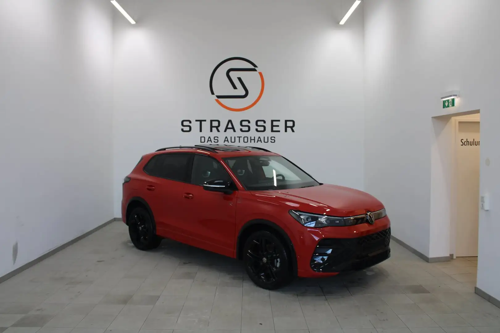 Volkswagen Tiguan R-Line TDI DSG Rot - 1
