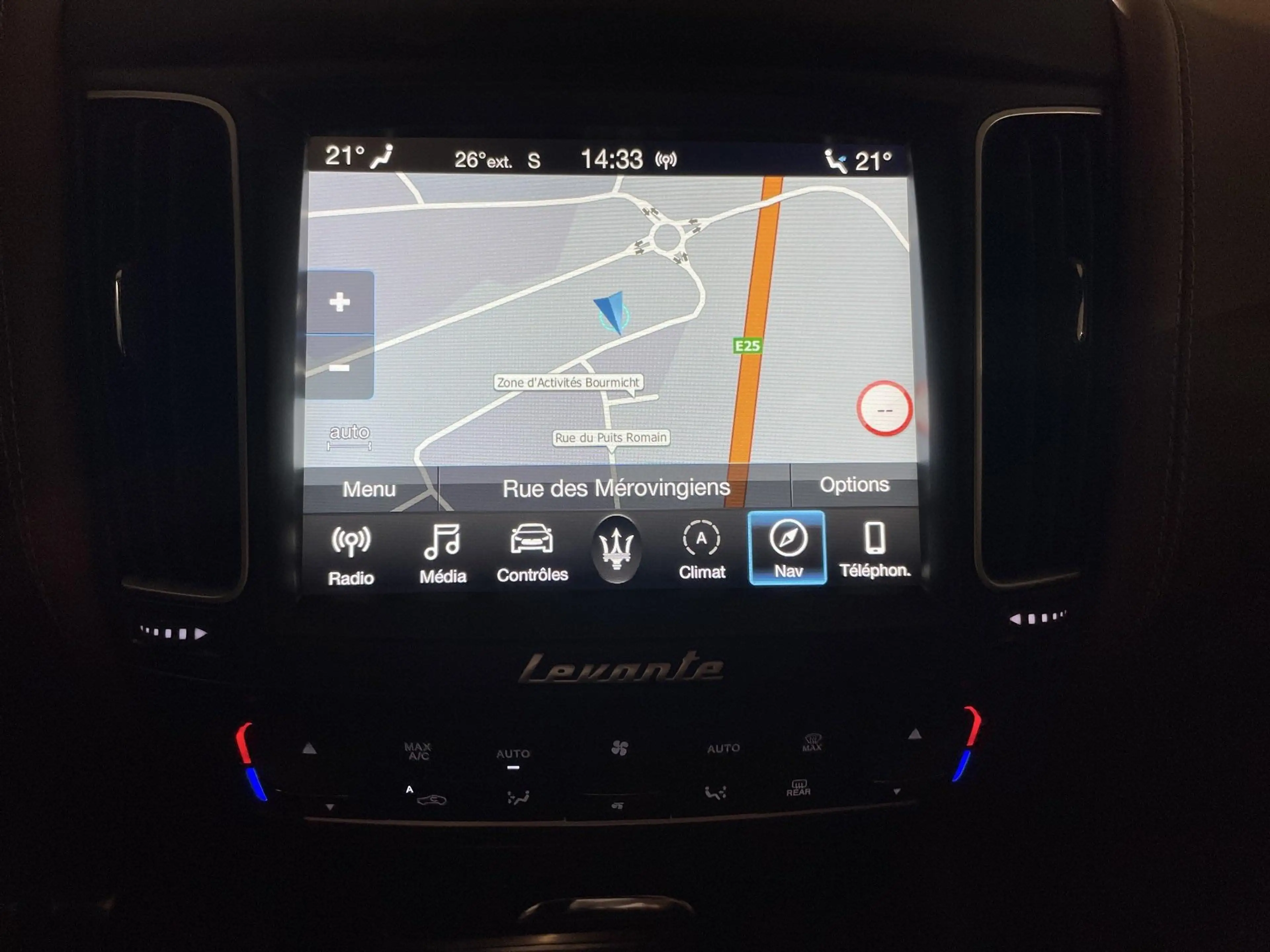Maserati Levante Diesel 3.0 V6 202kW GRANLUSSO 4x4 Auto — photo 3