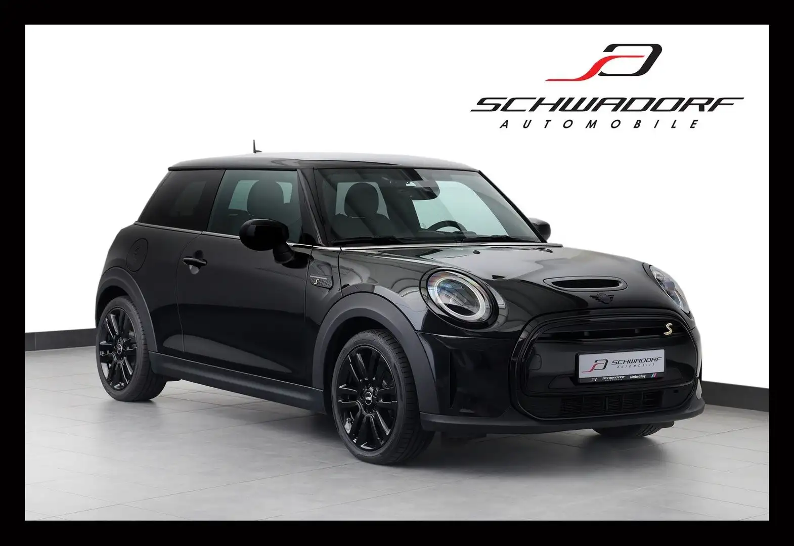 MINI Cooper SE Classic Trim Black Pak DriveAssist 17" Noir - 1