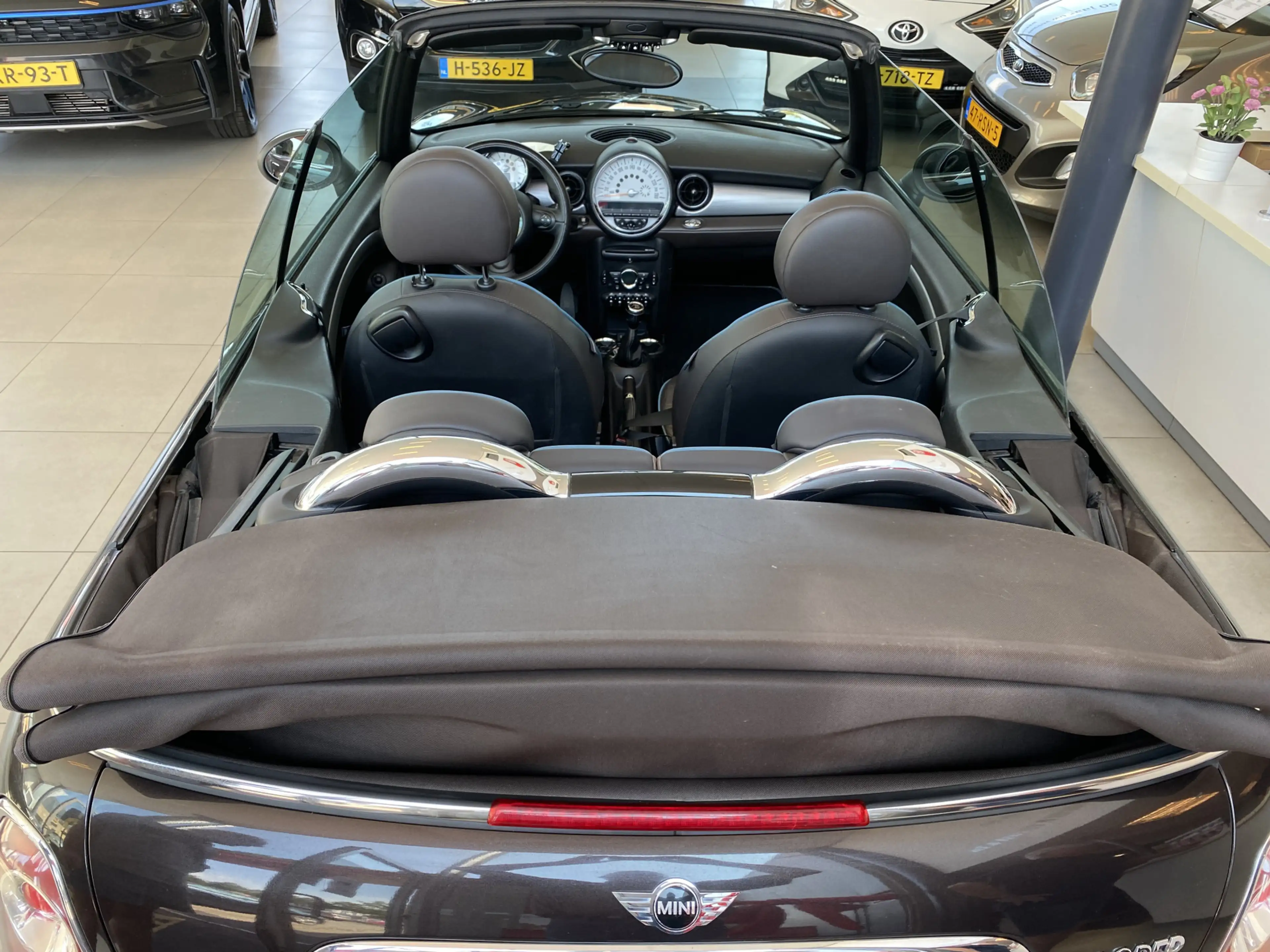 MINI Cooper Cabrio 1.6 Chili High Gate,Leder,Airco,Cruisecontrol,Spra — photo 11