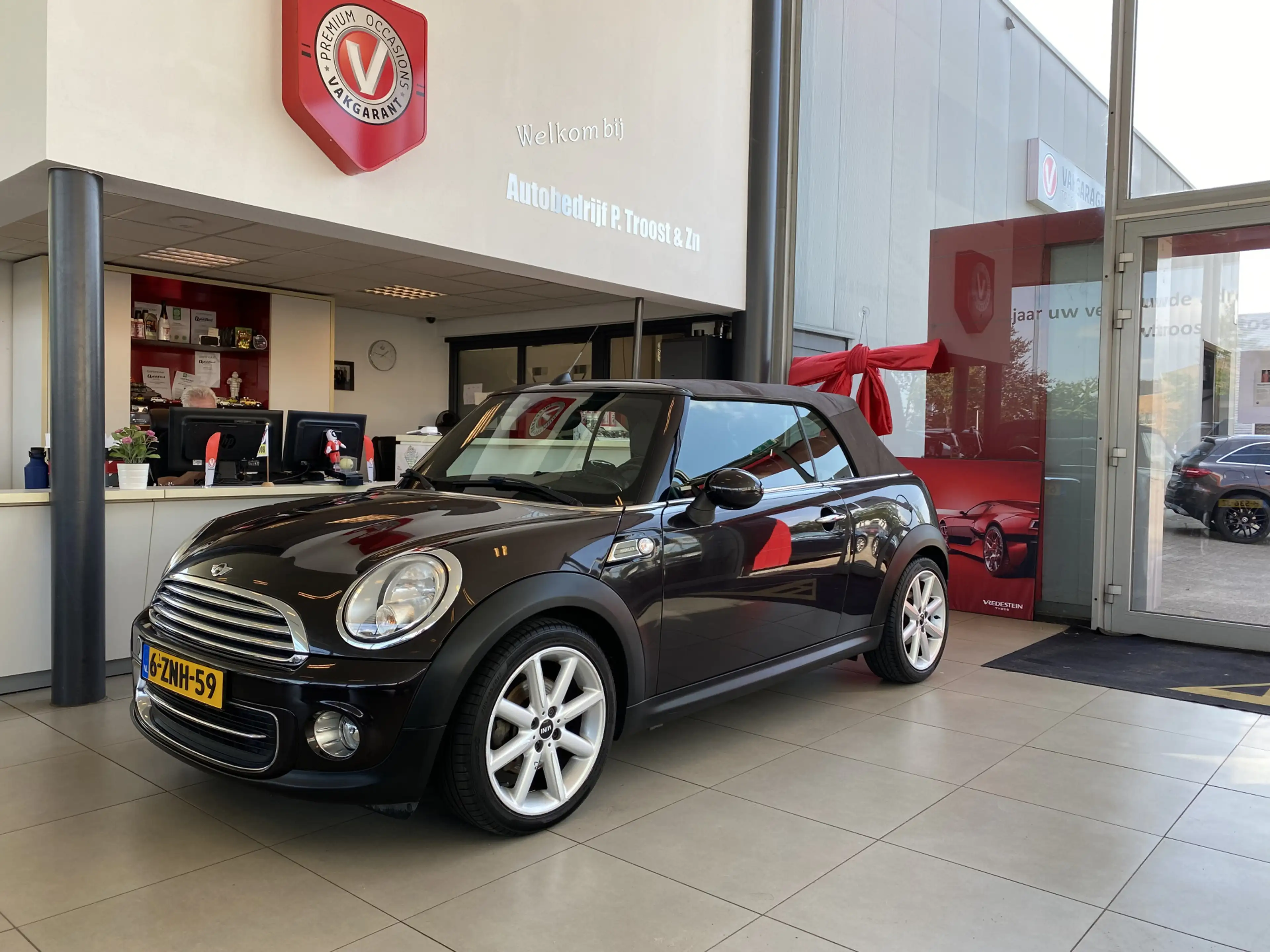 MINI Cooper Cabrio 1.6 Chili High Gate,Leder,Airco,Cruisecontrol,Spra — photo 2