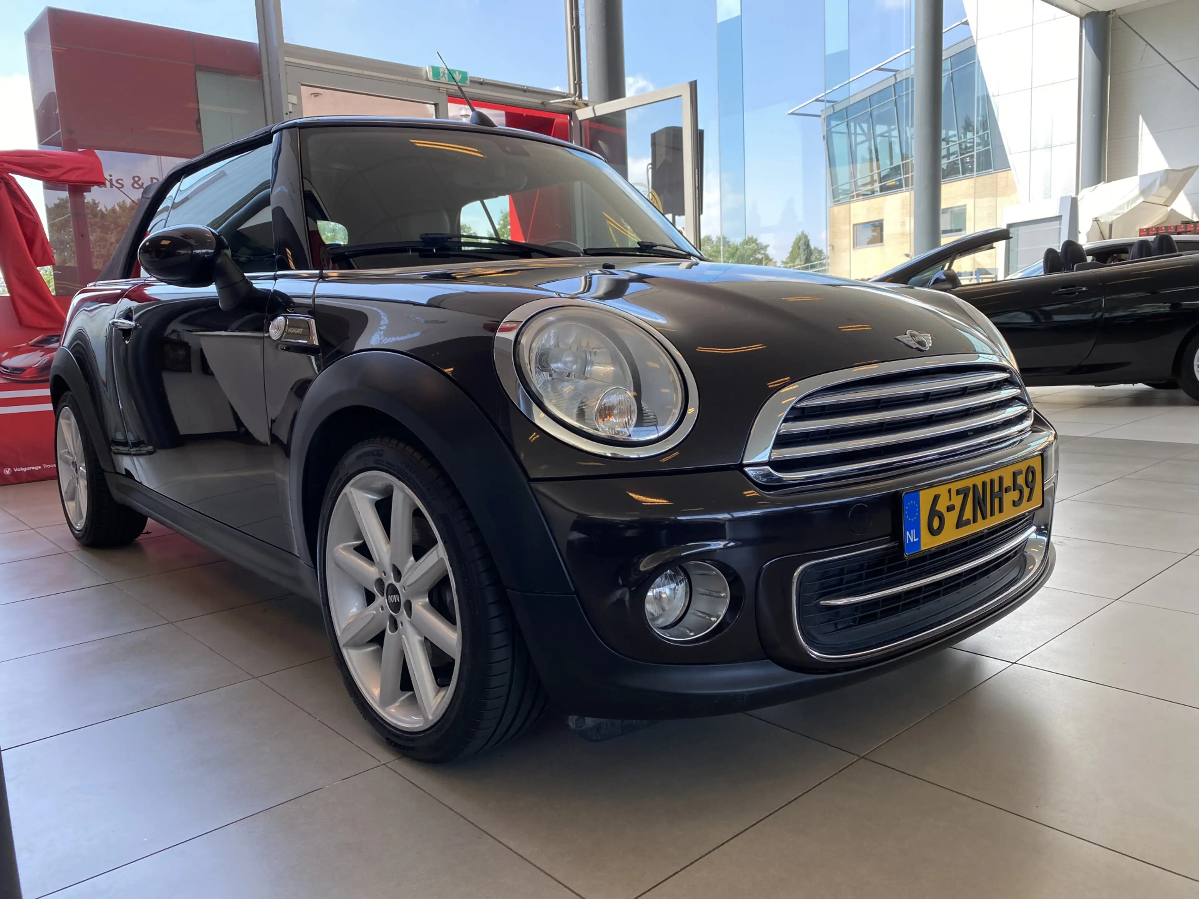 MINI Cooper Cabrio 1.6 Chili High Gate,Leder,Airco,Cruisecontrol,Spra — photo 9