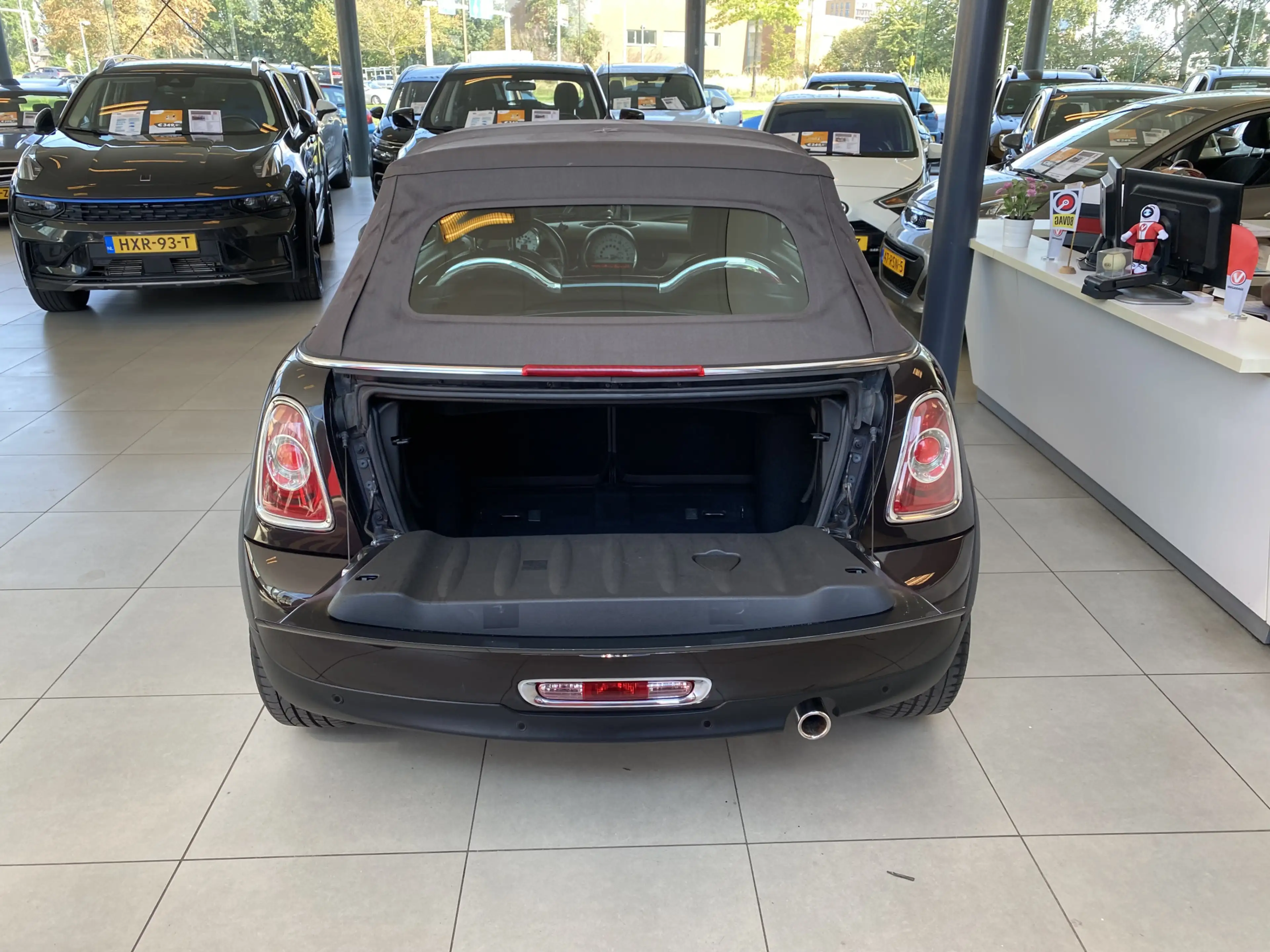 MINI Cooper Cabrio 1.6 Chili High Gate,Leder,Airco,Cruisecontrol,Spra — photo 15