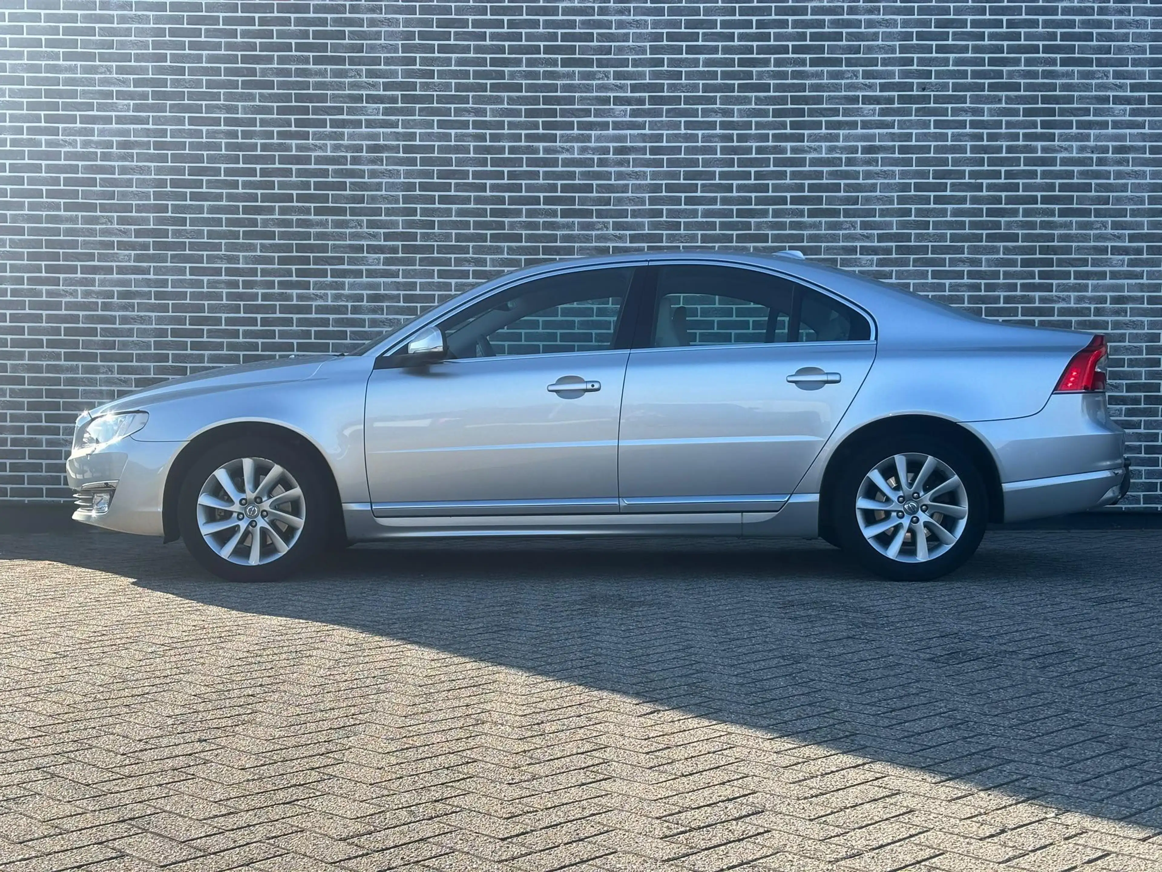 Volvo S80 2.0 T5 Summum | Trekhaak | Parkeersensoren | Schui — photo 4