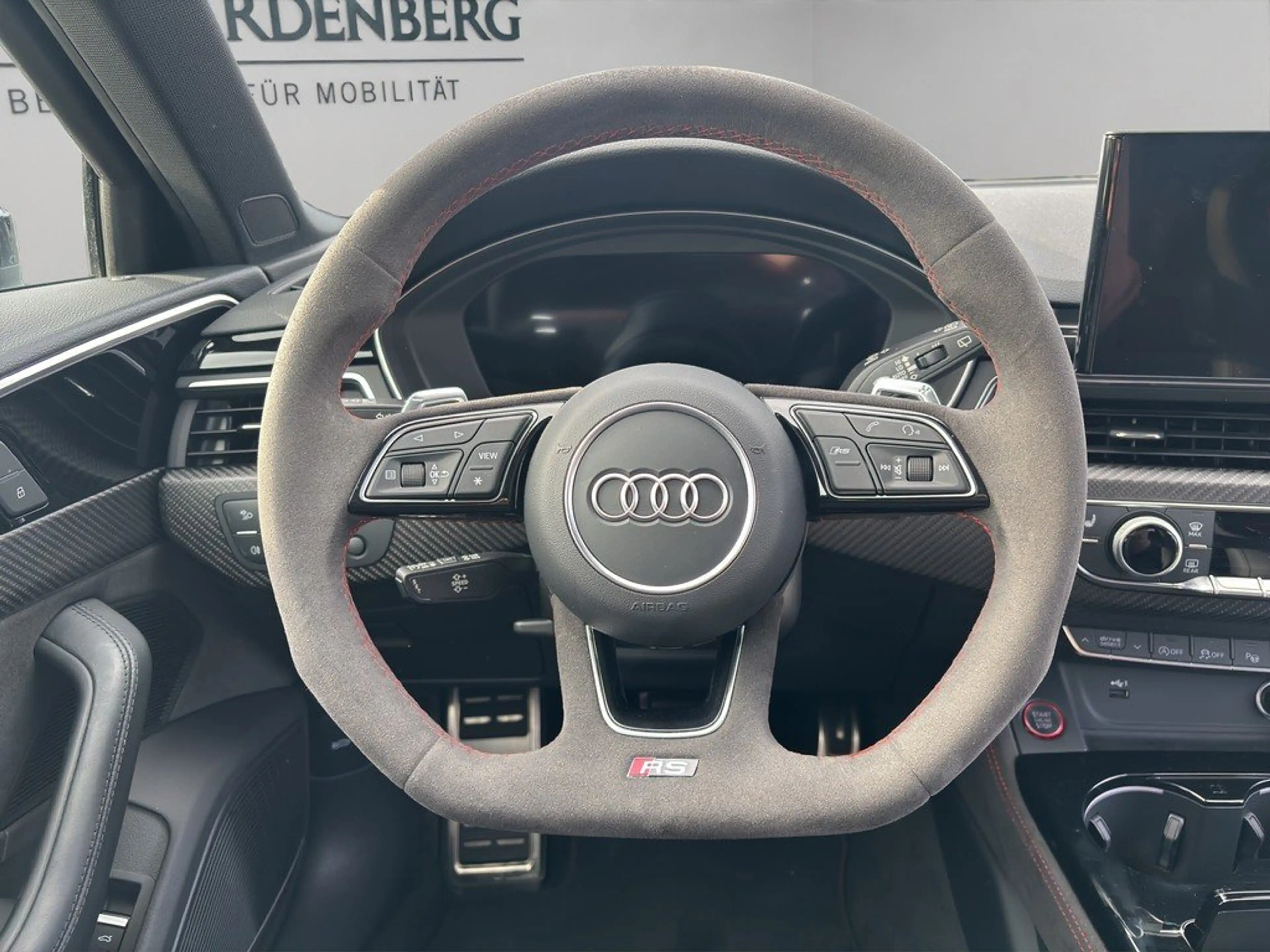 Audi RS4 RS 4 Avant 2.9 TFSI qu. Matrix B&O 360° AHK — photo 12