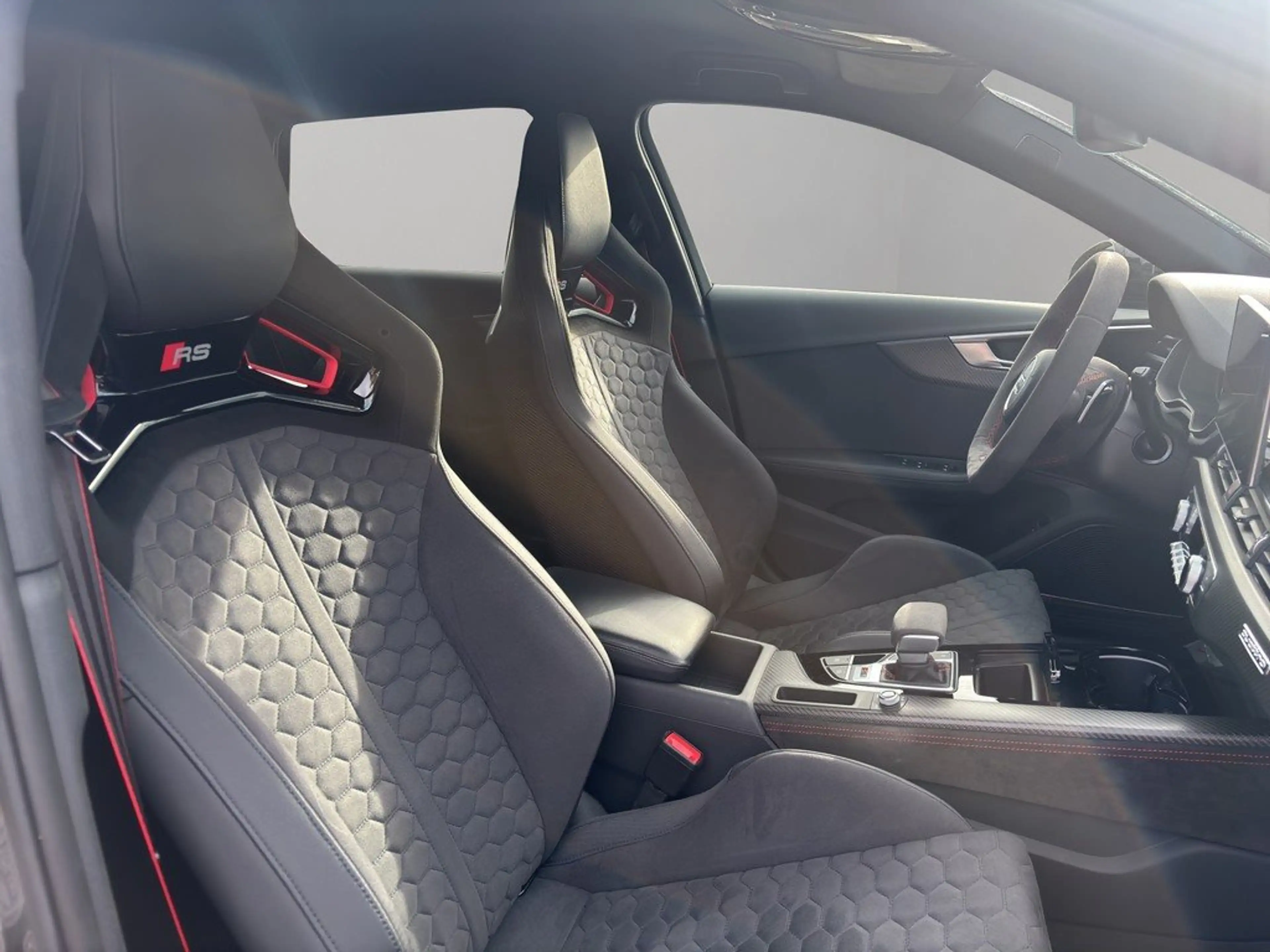 Audi RS4 RS 4 Avant 2.9 TFSI qu. Matrix B&O 360° AHK — photo 9