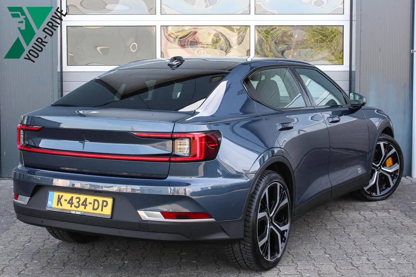 Polestar 2 Polestar 2 Long Range Dual Motor (AWD ) 78kWh 408P Blauw - 2