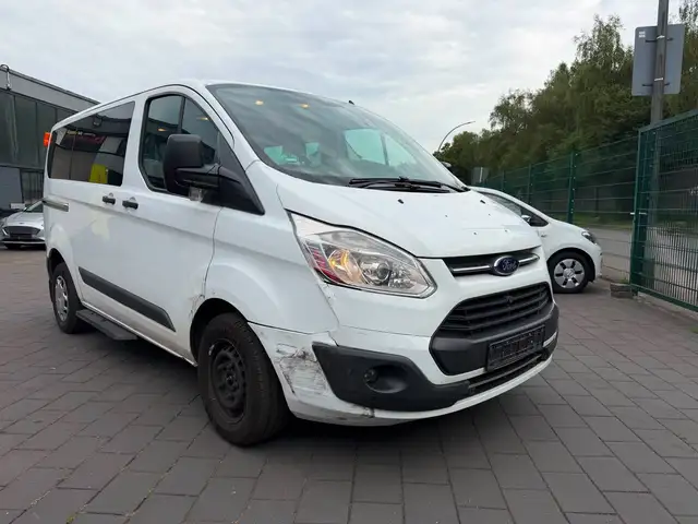 Ford Tourneo Custom 310 L1 Trend 9 Sitzer