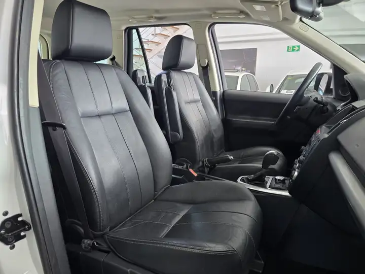 Land Rover Freelander 2011, foto 14