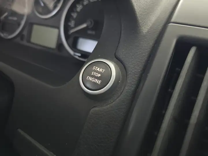 Land Rover Freelander 2011, foto 19