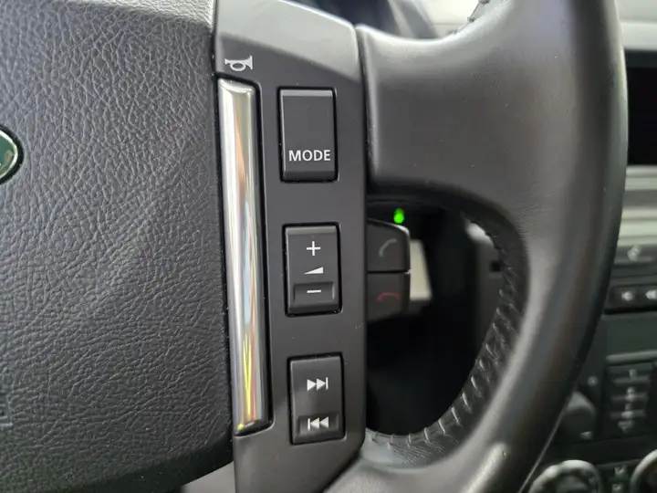 Land Rover Freelander 2011, foto 24