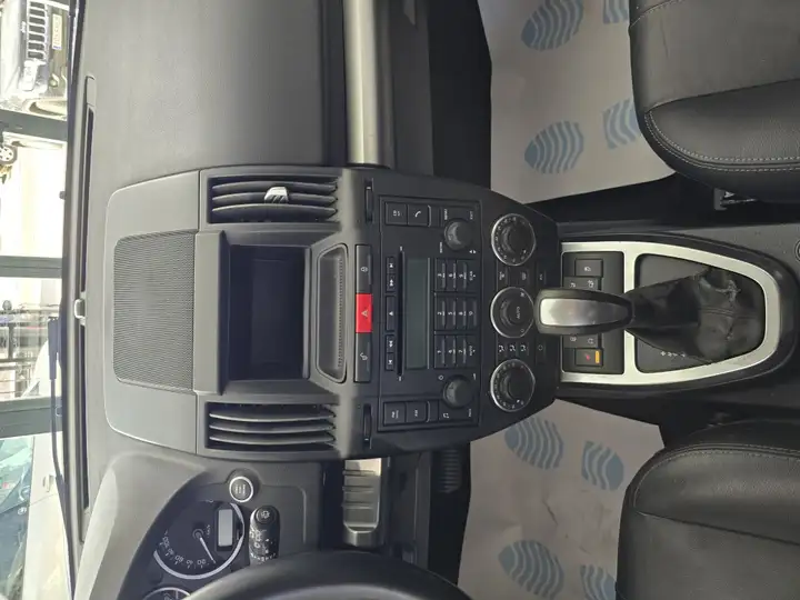 Land Rover Freelander 2011, foto 16