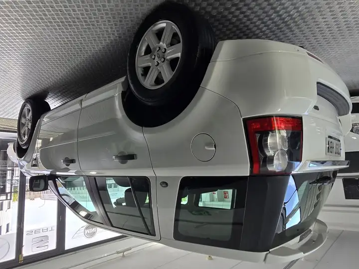 Land Rover Freelander 2011, foto 6