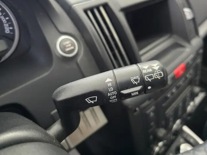 Land Rover Freelander 2011, foto 26