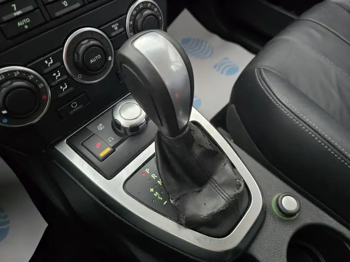 Land Rover Freelander 2011, foto 23