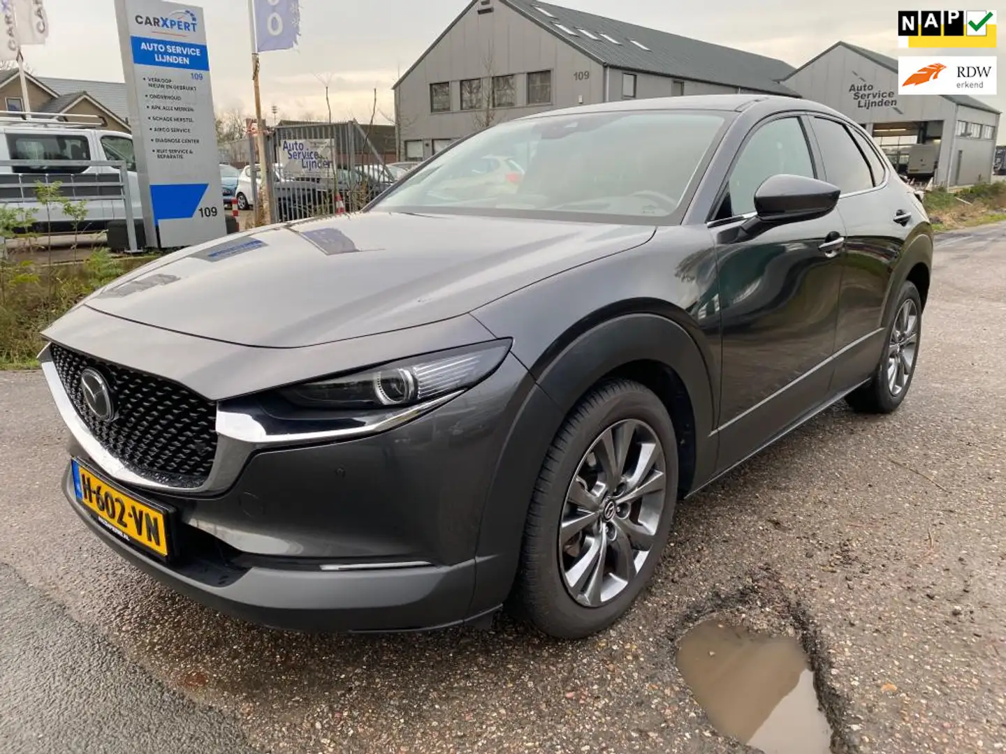 Mazda CX-30 2.0 e-SkyActiv-X M Hybrid Luxury Grijs - 1