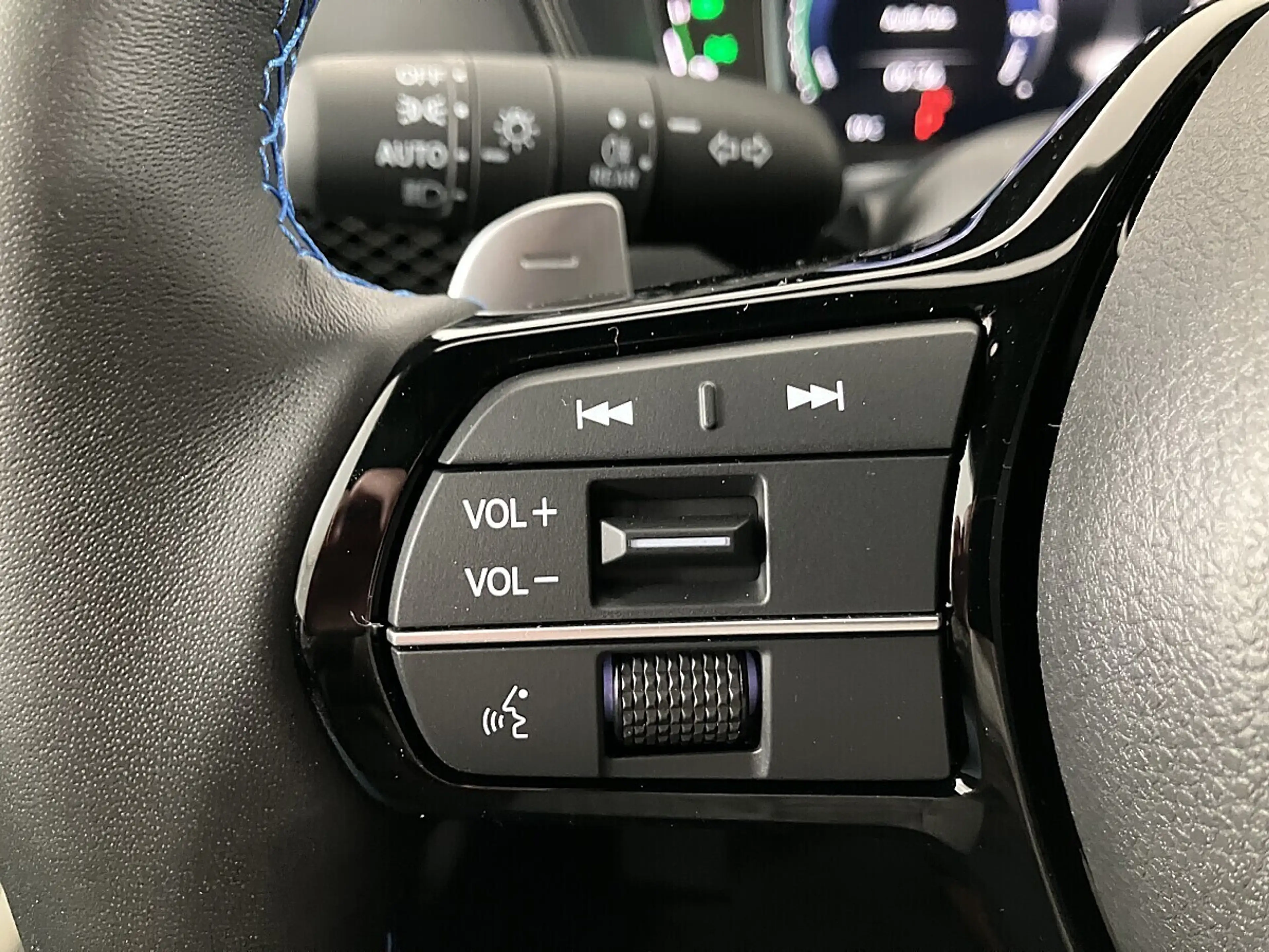 Honda Prelude 2,0i MMD Hybrid — photo 15