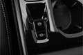 Volvo XC40 2.0 T4 R-Design Trekhaak Camera 19" Noir - thumbnail 39