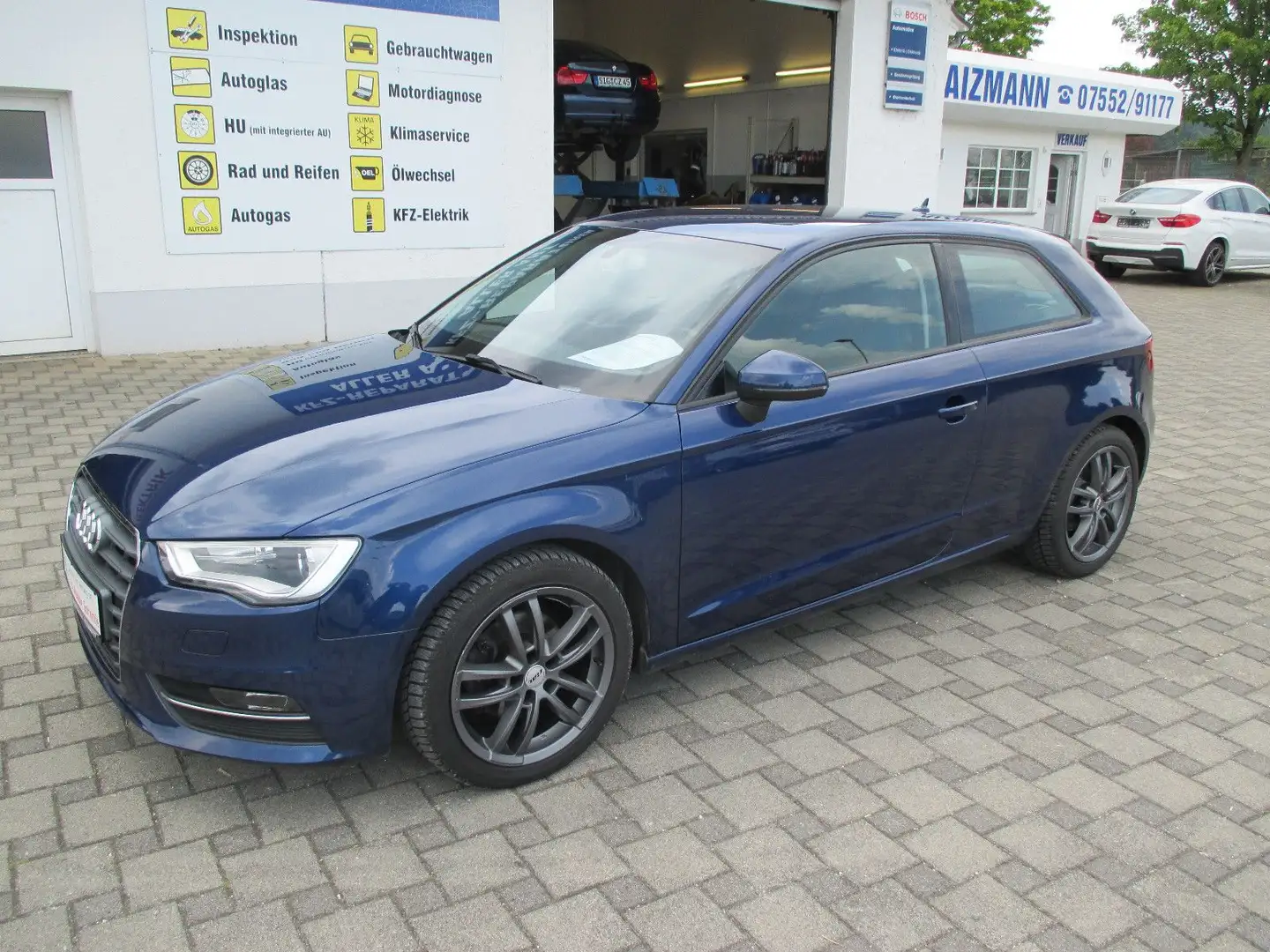 Audi A3 2.0 TDI ambition quattro Blau - 2
