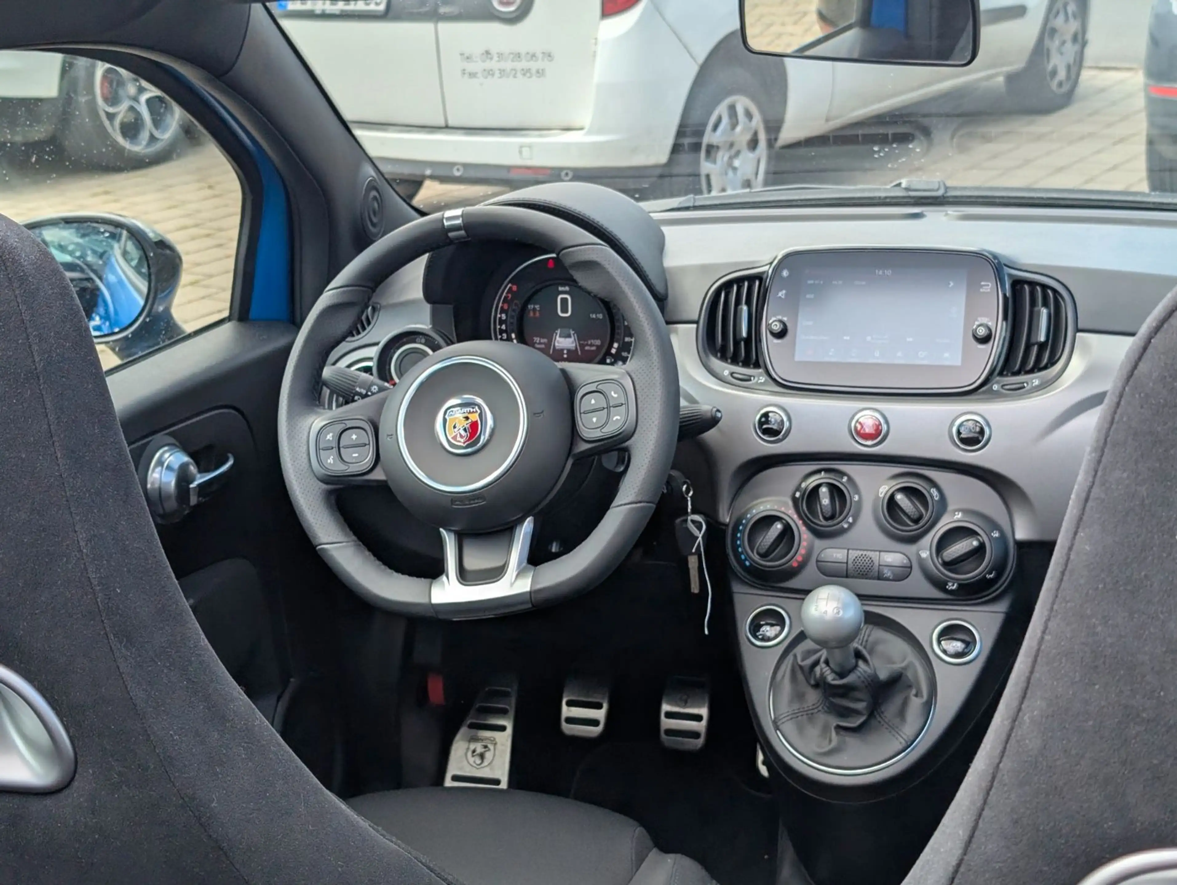 Abarth 595C Cabrio, Schalter PDC, MATT — photo 12