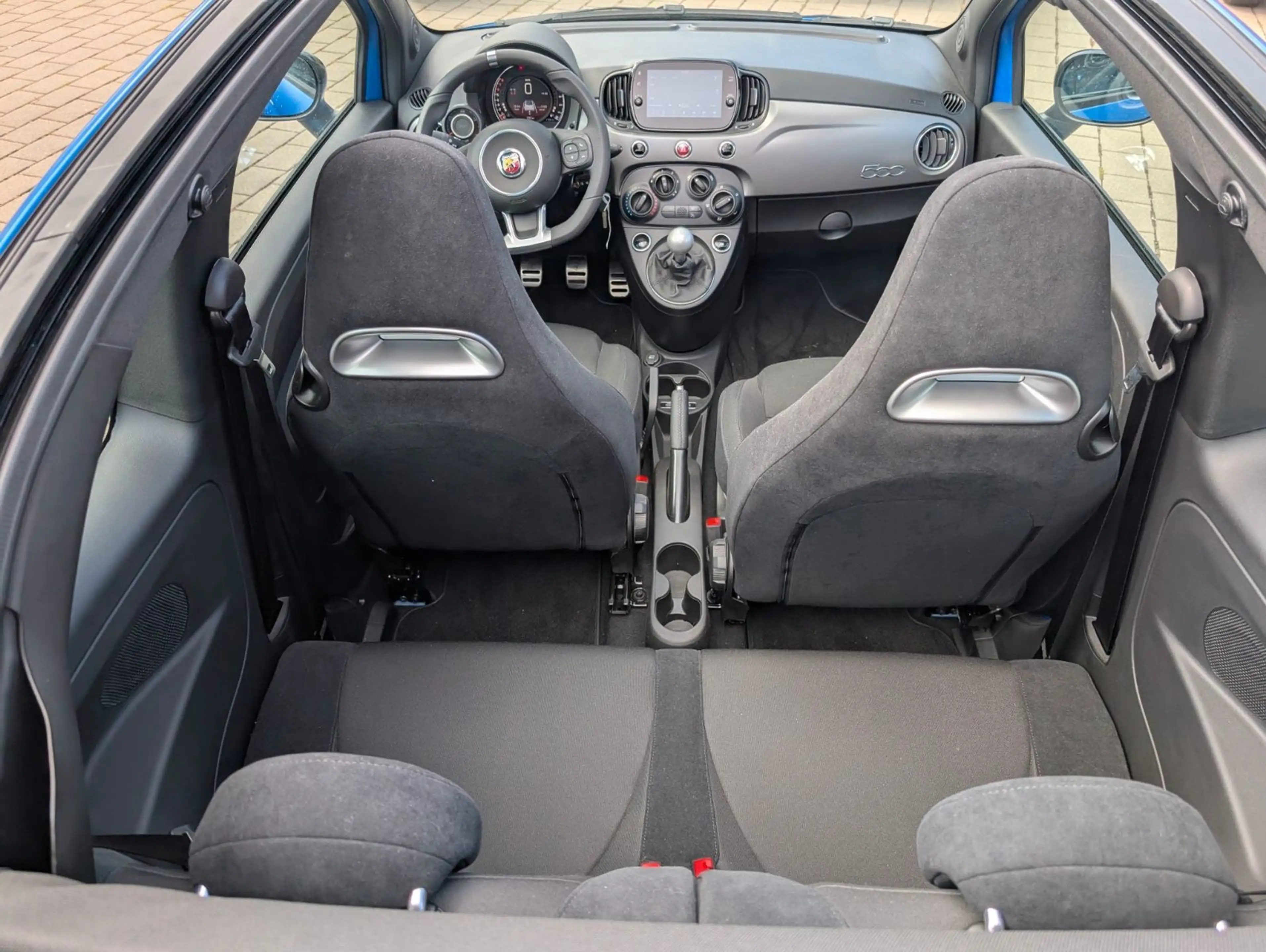 Abarth 595C Cabrio, Schalter PDC, MATT — photo 11