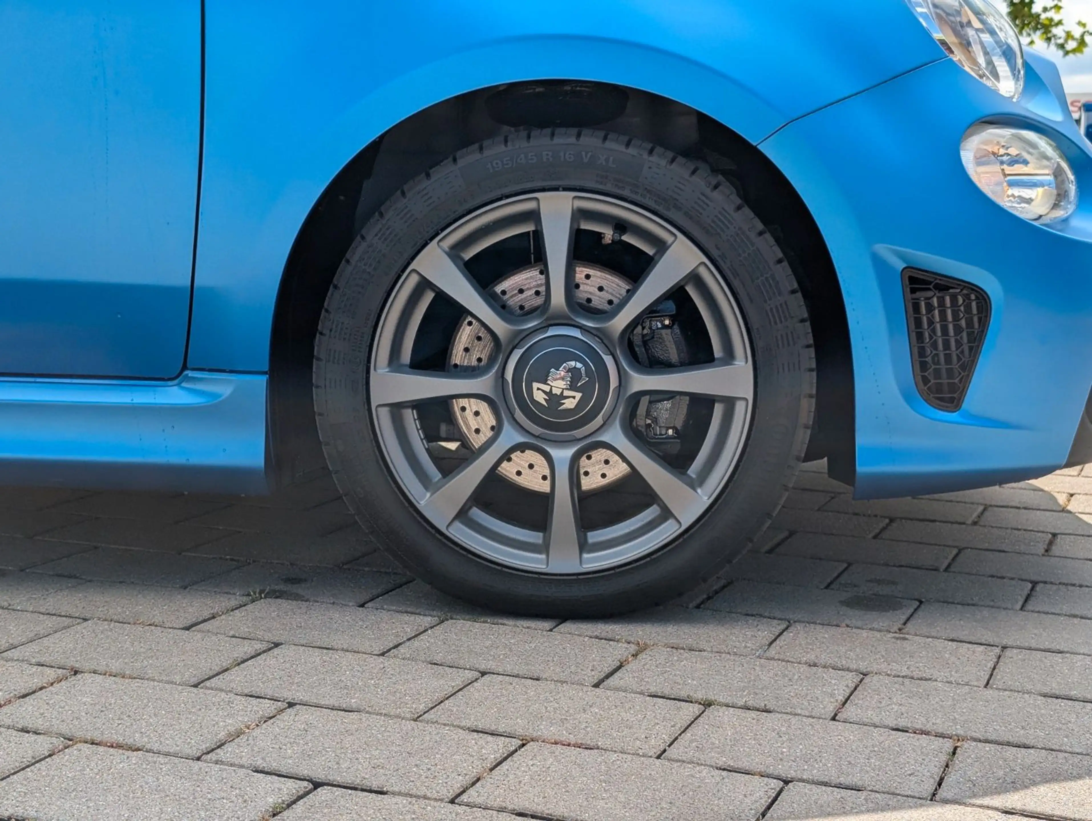 Abarth 595C Cabrio, Schalter PDC, MATT — photo 6