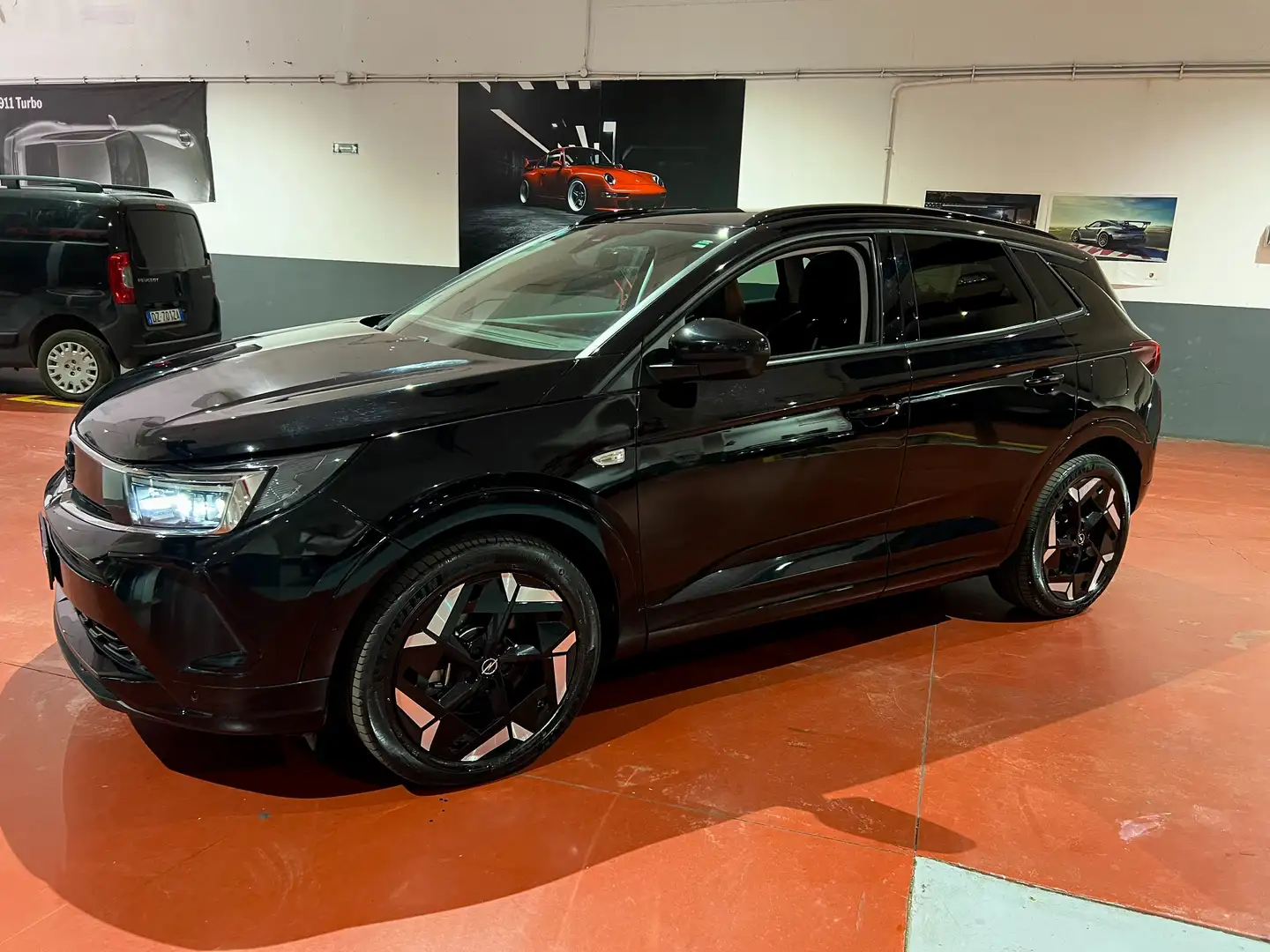 Opel Grandland 1.6 phev GSe awd 300cv auto *VENDUTA* Schwarz - 1