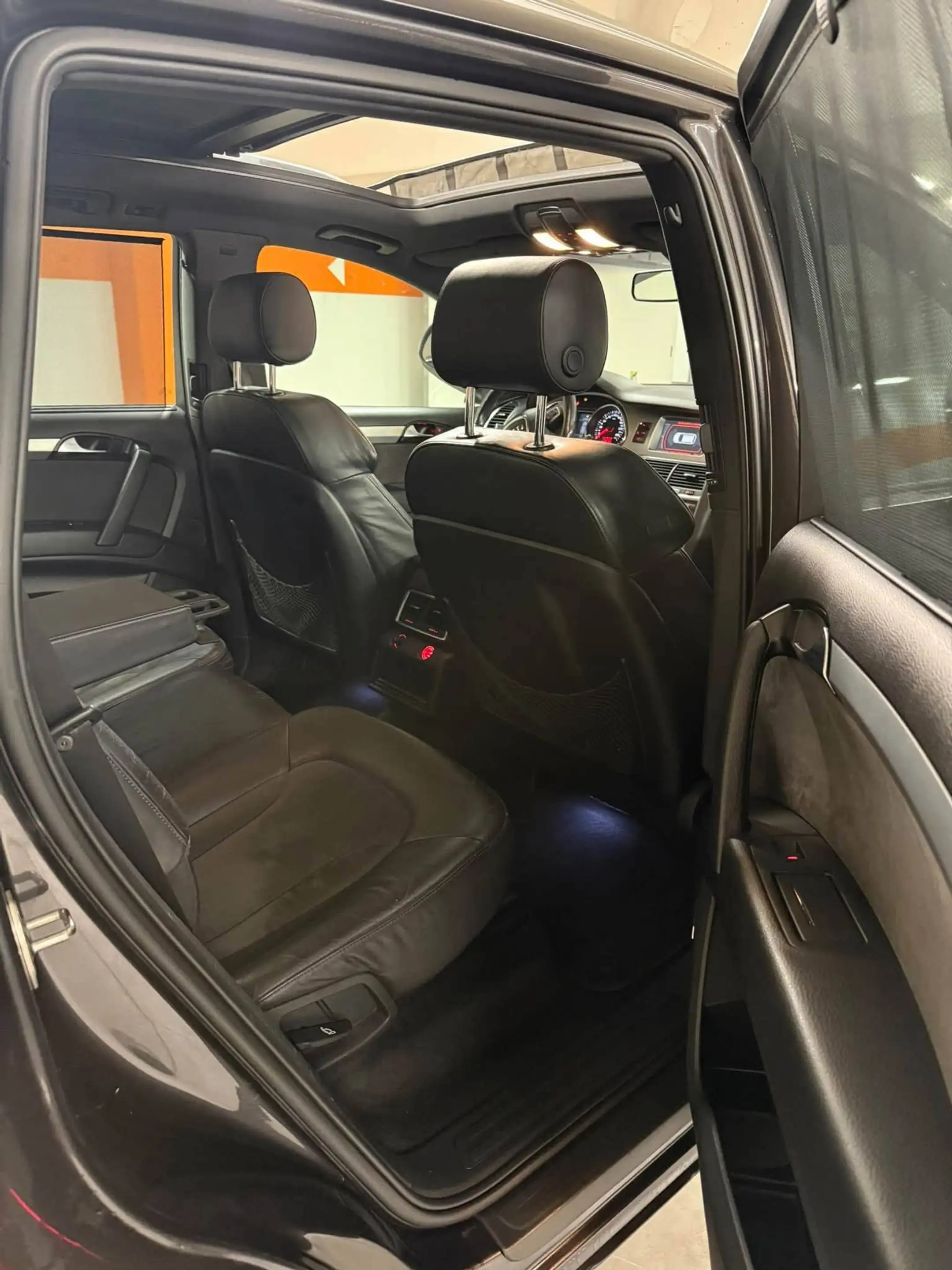 Audi Q7 3.0 TDI quattro mod. 2009 Voll Ausstattung Pano Lift Leder — photo 15