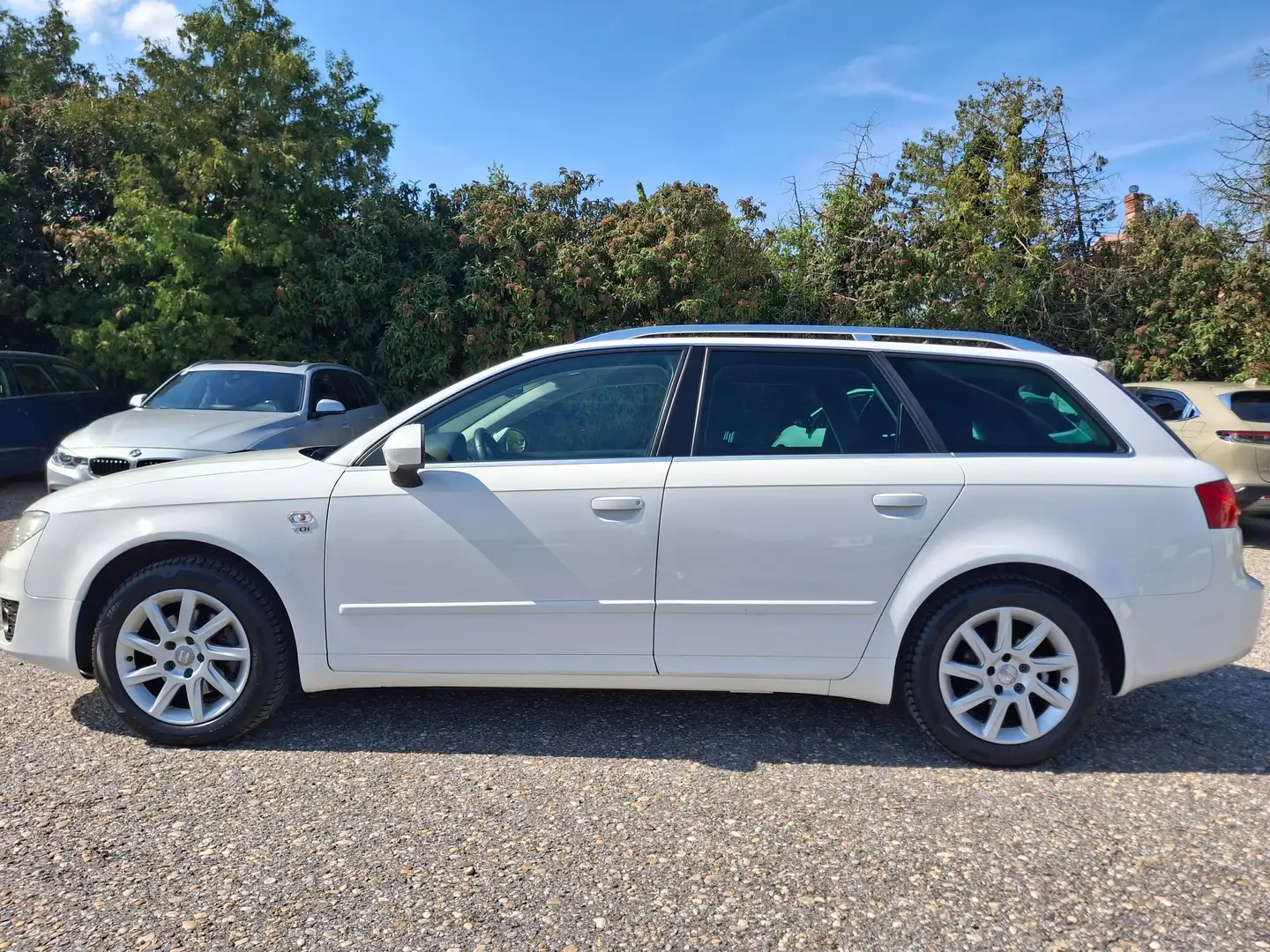 SEAT Exeo Style AUTOMATIK+ -- V E R K A U F T ! Weiß - 2