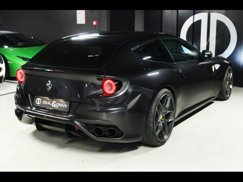Ferrari FF 6.2 V12 4RM°NOVITEC°GRIGIO GRANITO°PANO°KAM — photo 6