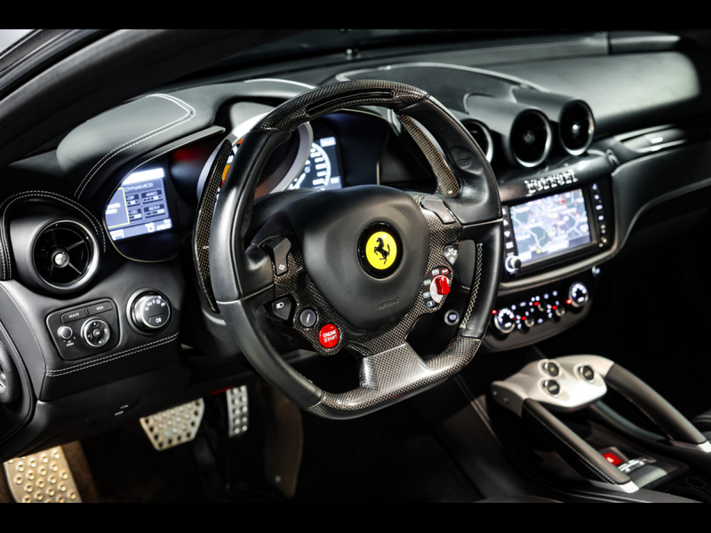 Ferrari FF 6.2 V12 4RM°NOVITEC°GRIGIO GRANITO°PANO°KAM — photo 8
