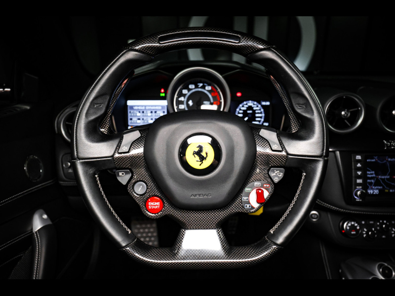 Ferrari FF 6.2 V12 4RM°NOVITEC°GRIGIO GRANITO°PANO°KAM — photo 10