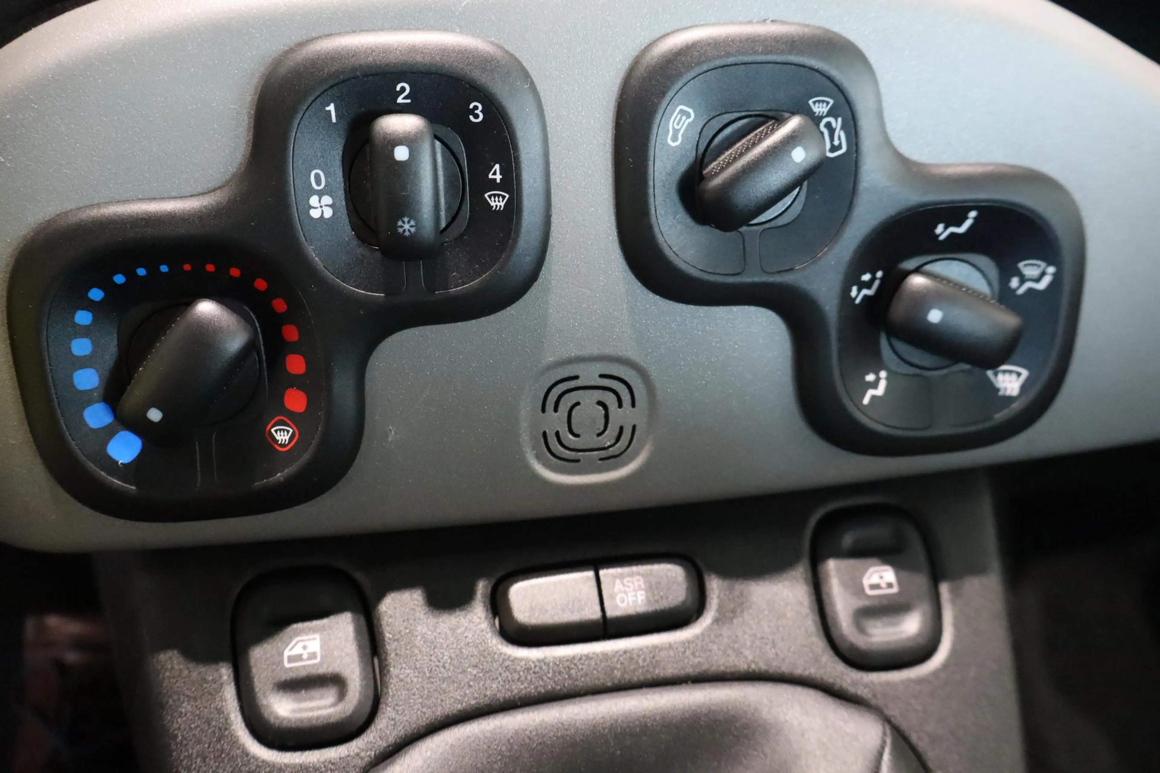 Fiat Panda 1.2 Edizione Cool — photo 12