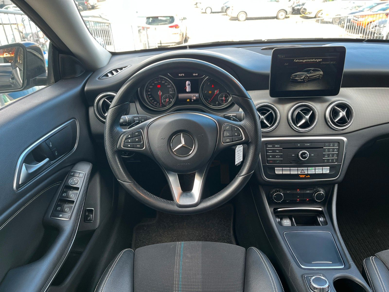 Mercedes-Benz CLA 220 Shooting Brake — photo 12