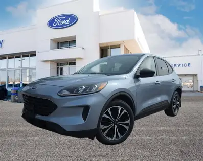 2022 Ford Escape SE AWD   