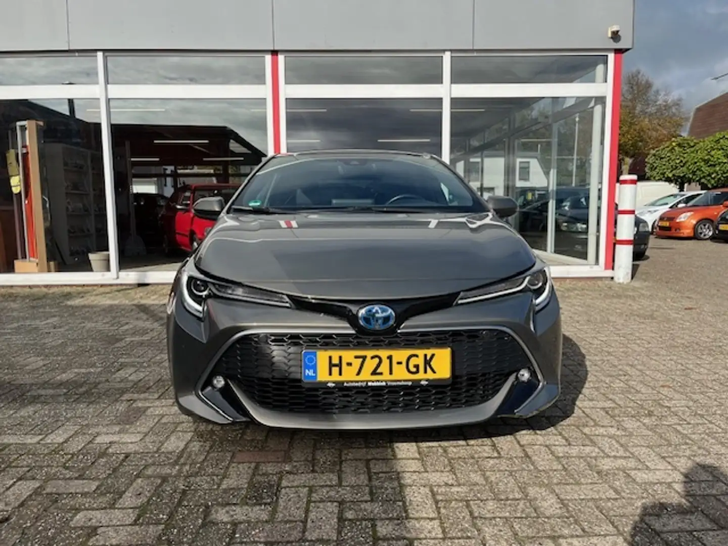 Toyota Corolla 1.8 Hybrid Executive Groen - 2