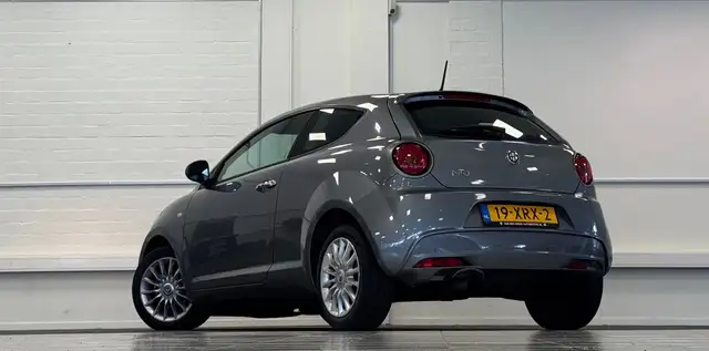 Alfa Romeo Mito view 6