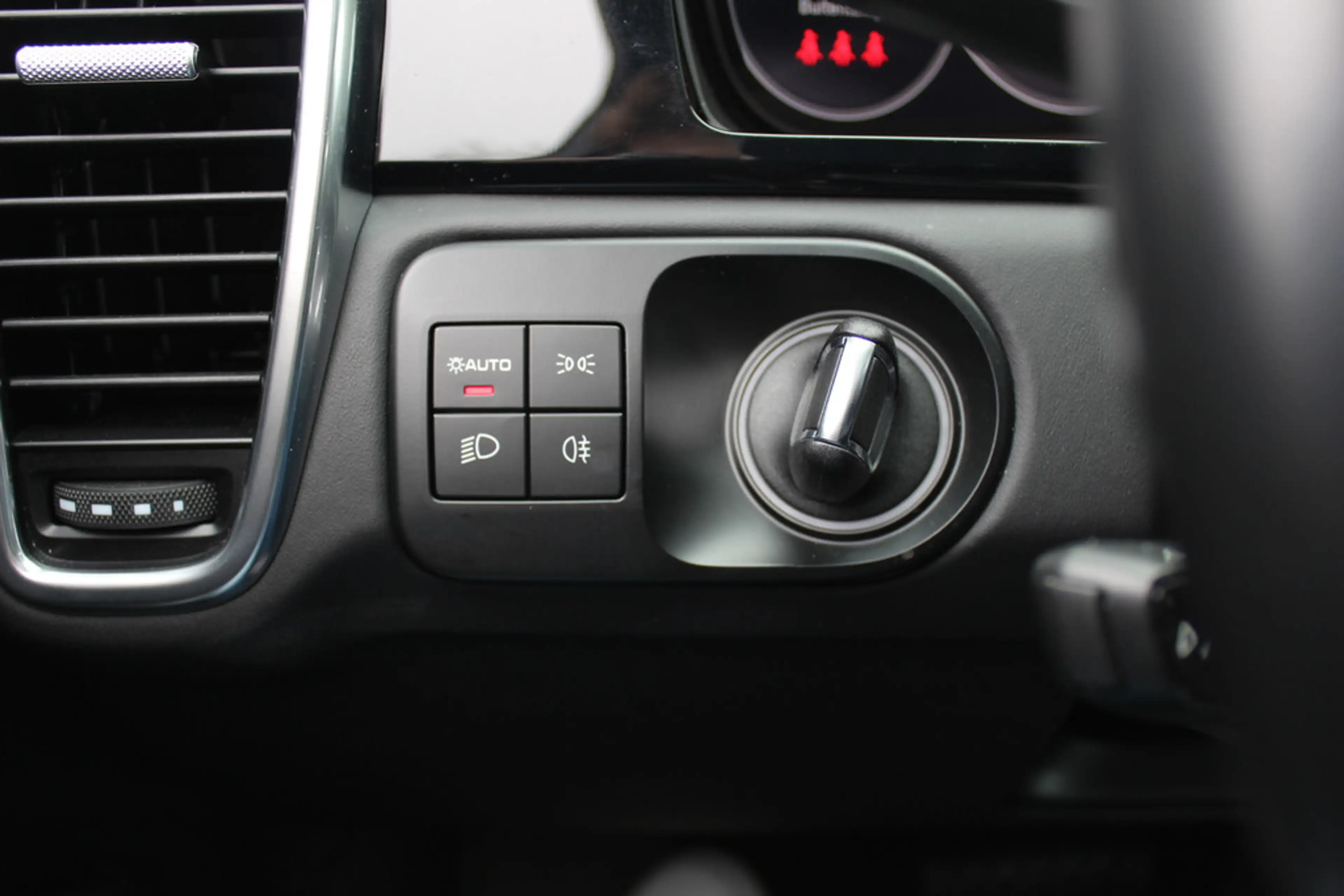 Porsche Cayenne Coupé 3.0 E-Hybrid / Trekhaak / Panoramadak / 360C — photo 36