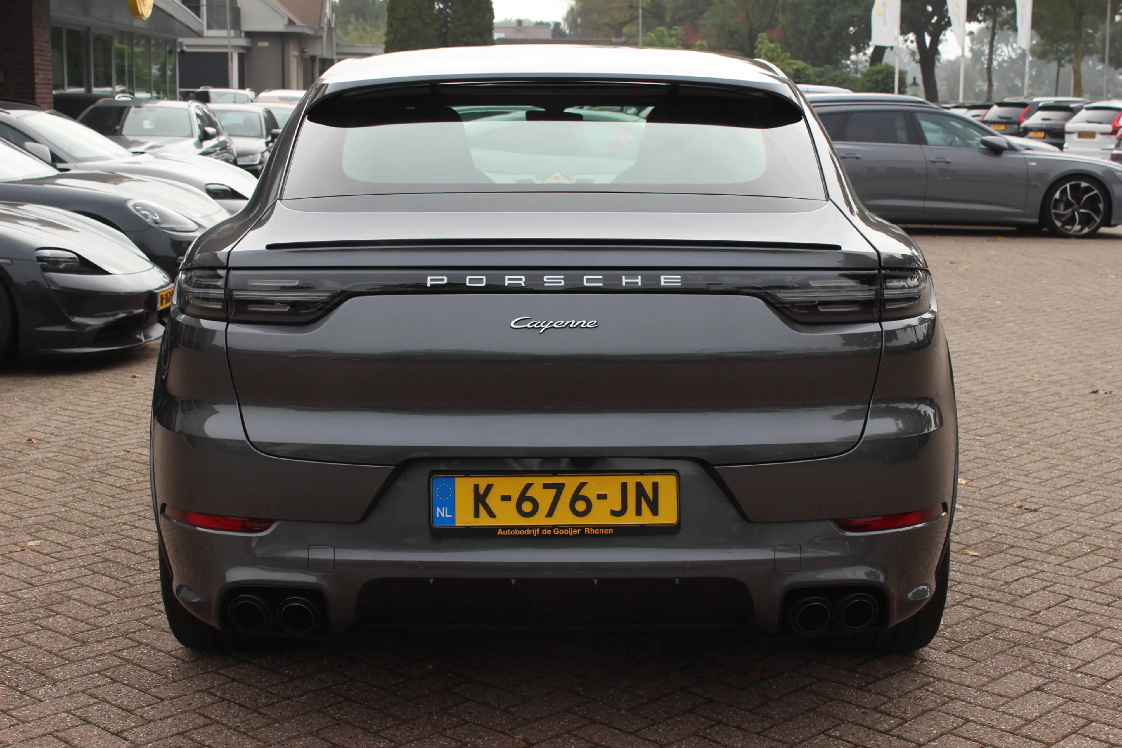 Porsche Cayenne Coupé 3.0 E-Hybrid / Trekhaak / Panoramadak / 360C — photo 15